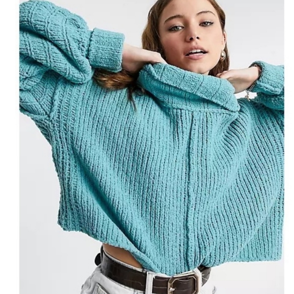 FREE PEOPLE - Be Yours Cowl Sweater Emerald Aura - Picture 2 of 6